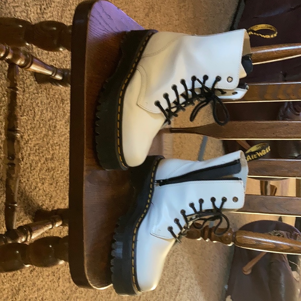 White Jason Dr Martens